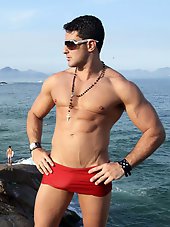 Hot Brazilian stud Olivier